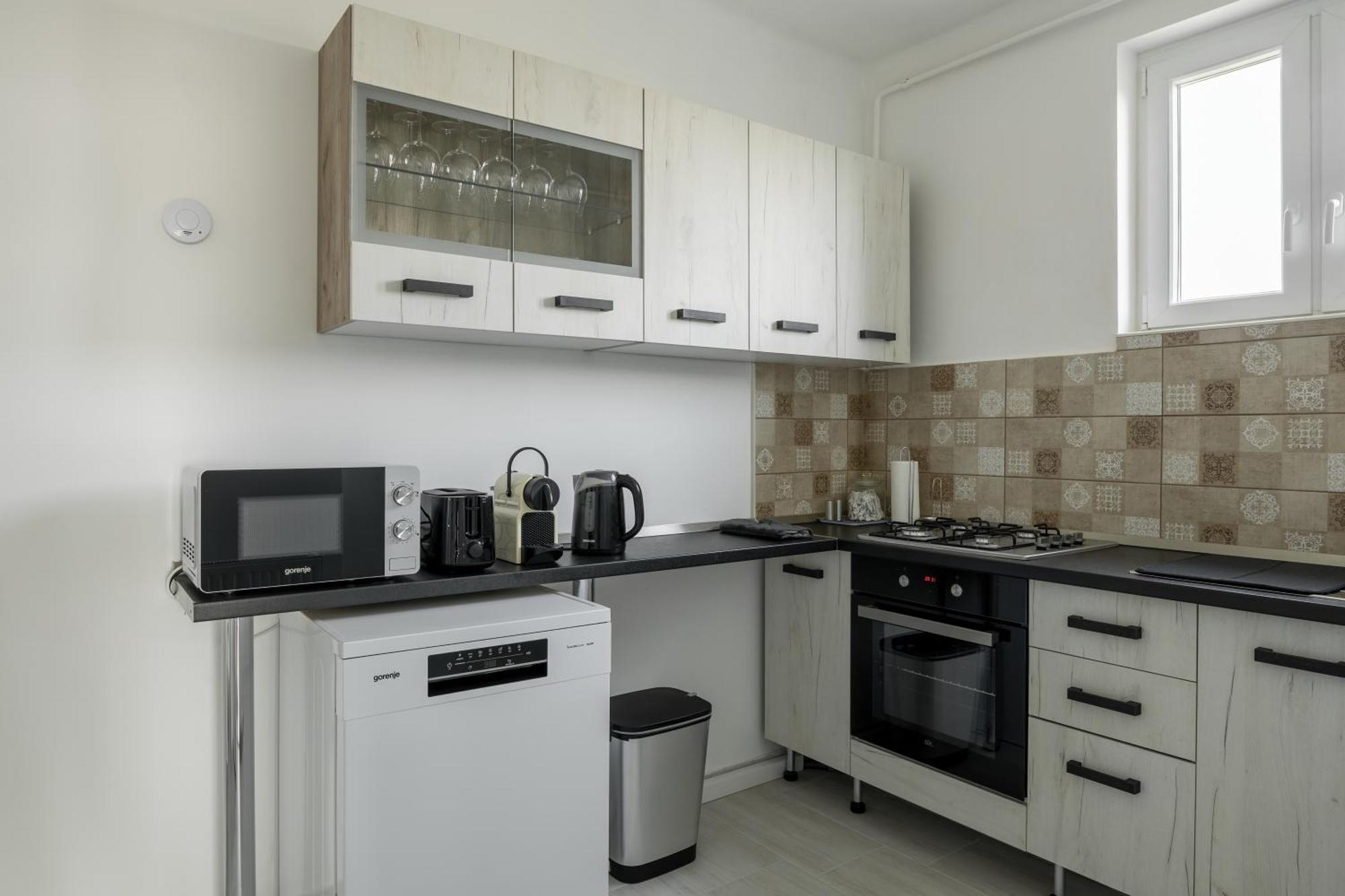 Malompark Apartman With Free Parking 德布勒森 外观 照片