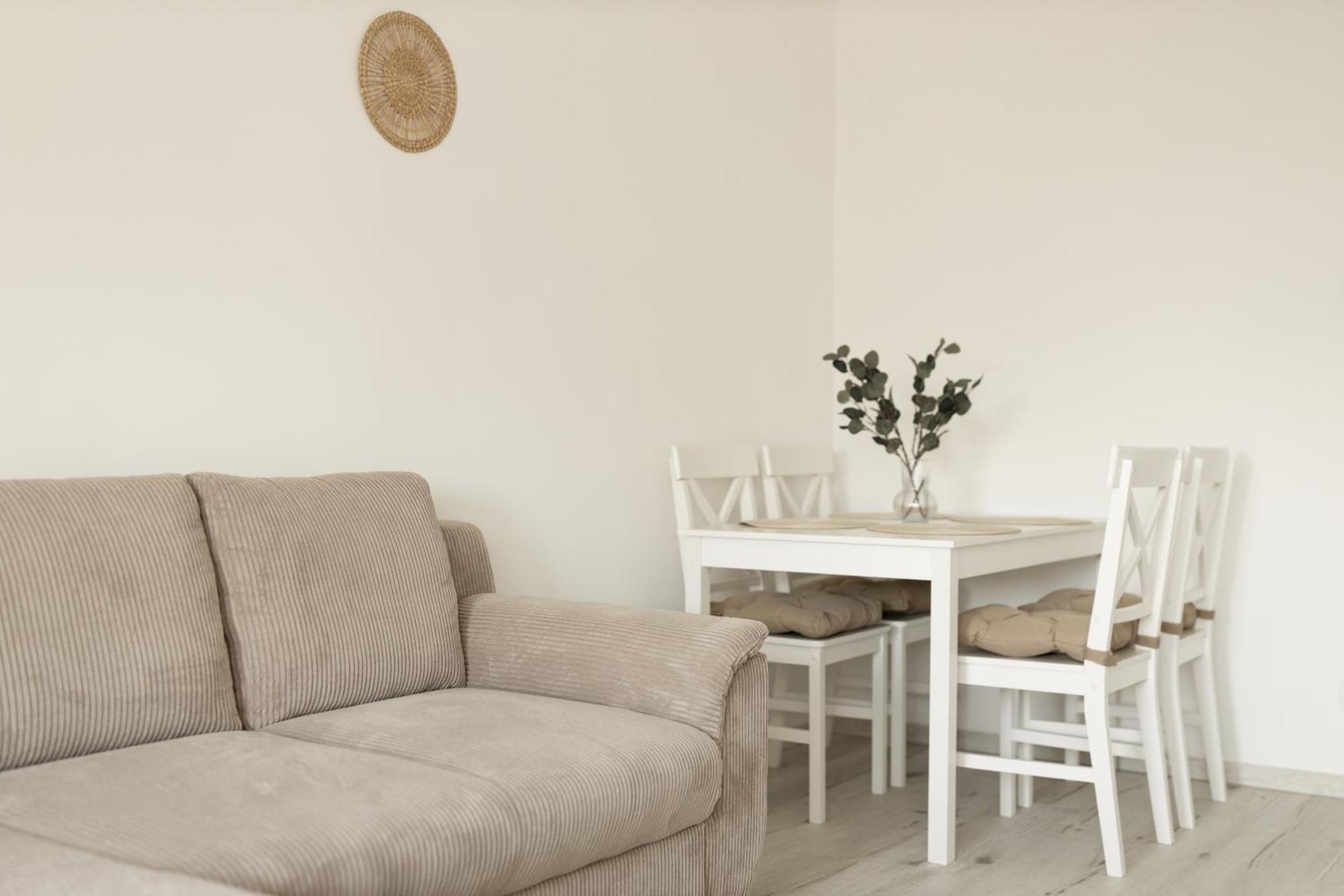 Malompark Apartman With Free Parking 德布勒森 外观 照片